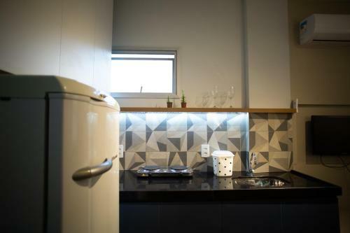 Flat Beverly Hills Apartment