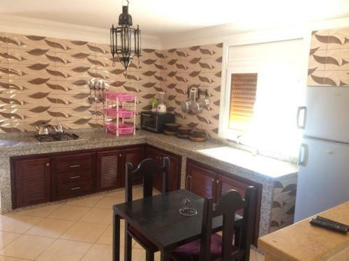 Itrane Guest House Hostel