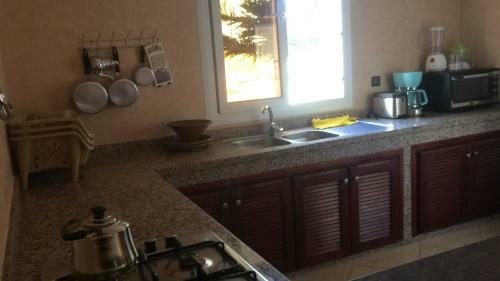 Itrane Guest House Hostel