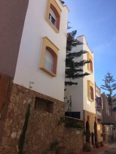 Itrane Guest House Hostel