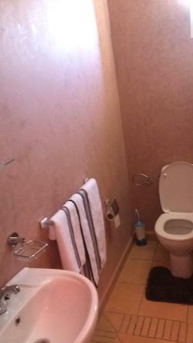 Itrane Guest House Hostel