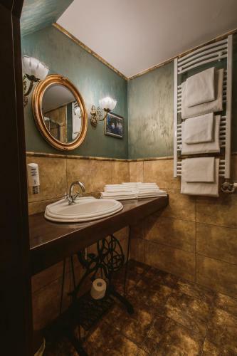 Via Villa Hostel