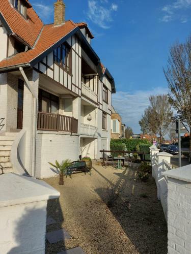 Nos Loisirs Apartment