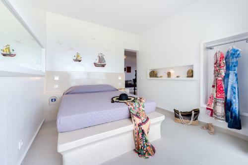 Moschatos Beach House Hostel