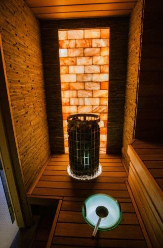 Romantic Suit With Jacuzzi Hostel