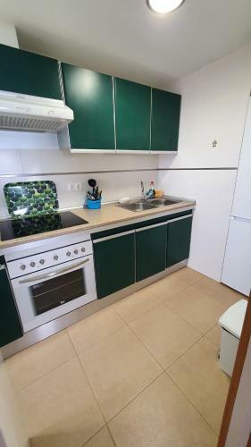 Sobre Las Olas Del Mar Apartment