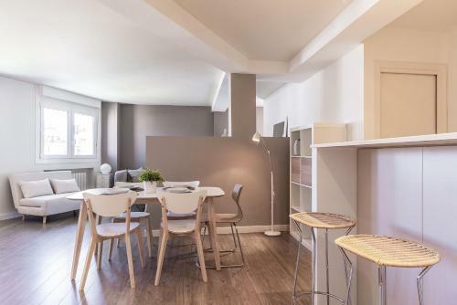 Always Easy - Luna Apartment