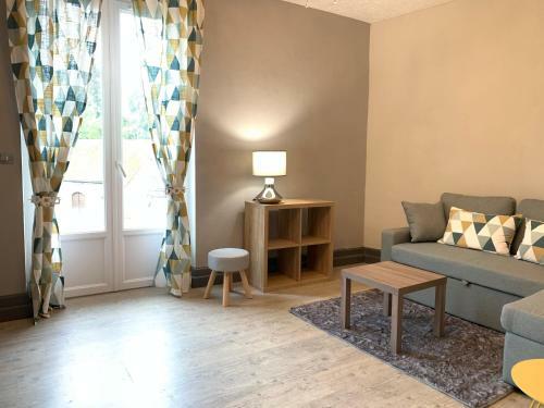 La Maison De Sophie � Cormatin Hostel