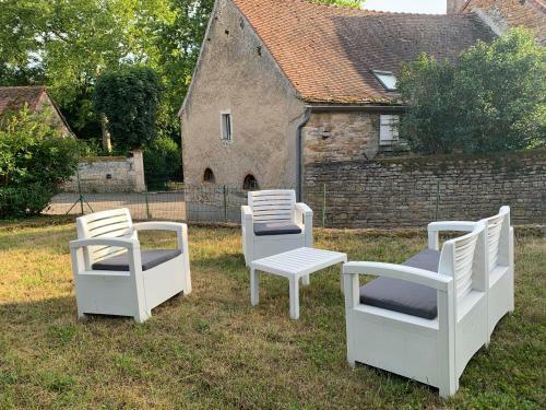 La Maison De Sophie � Cormatin Hostel