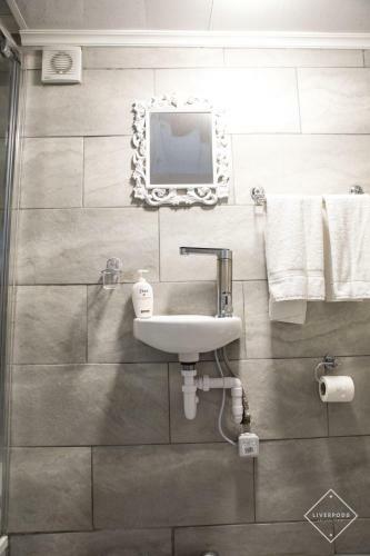 Bold Street Liverpods Apartment