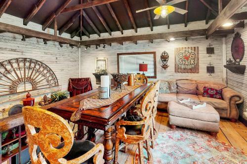 The Crab Shack Apartment