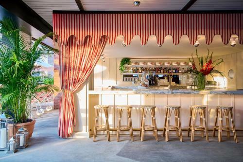 Virgin Hotels New Orleans