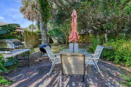 Vilano Cottage Unit A