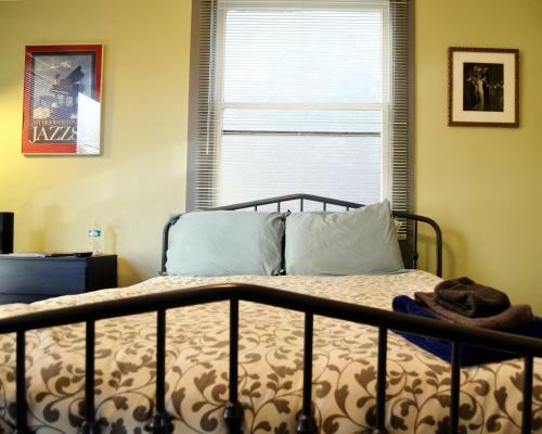 624 Jackson Guest House Hostel