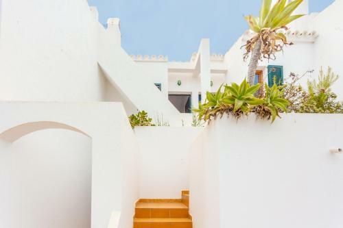 Las Brisas 11 Apartment