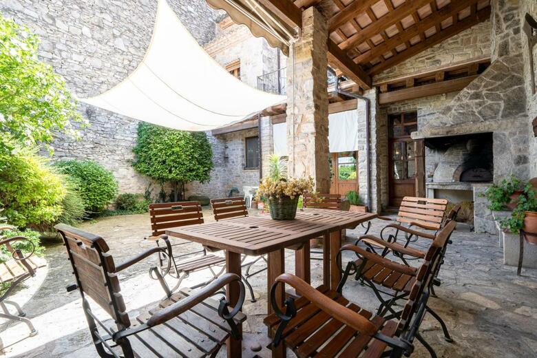 El Clos 3 Apartment