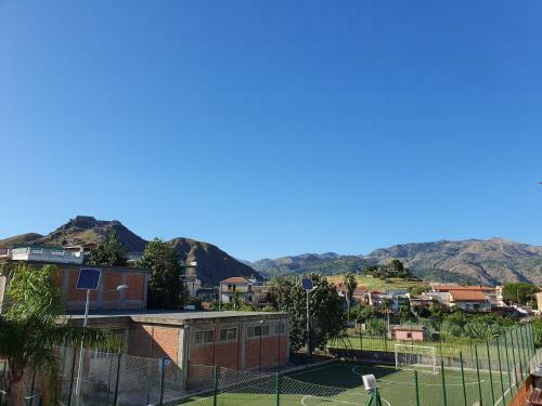 Comoda Mansarda Apartment