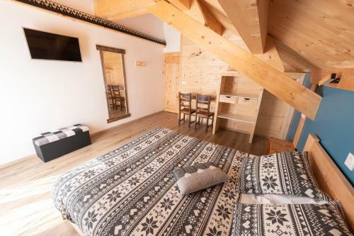Le Chalet Bazan Bed & Breakfast