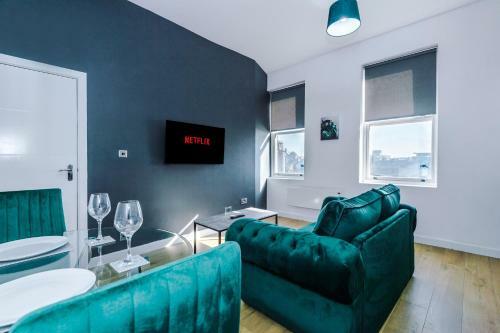 Stylish 2-bed Apartment - City Centre