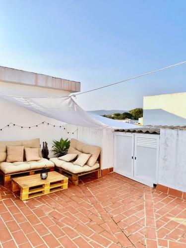 Cozy Central Studio With Terrace Apartment