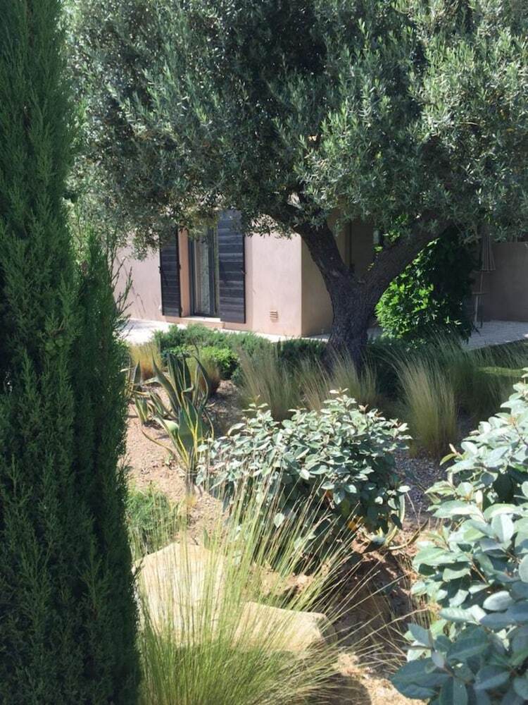 Auberge de L'oum�de