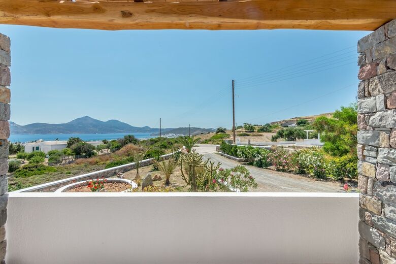Faros Apartments