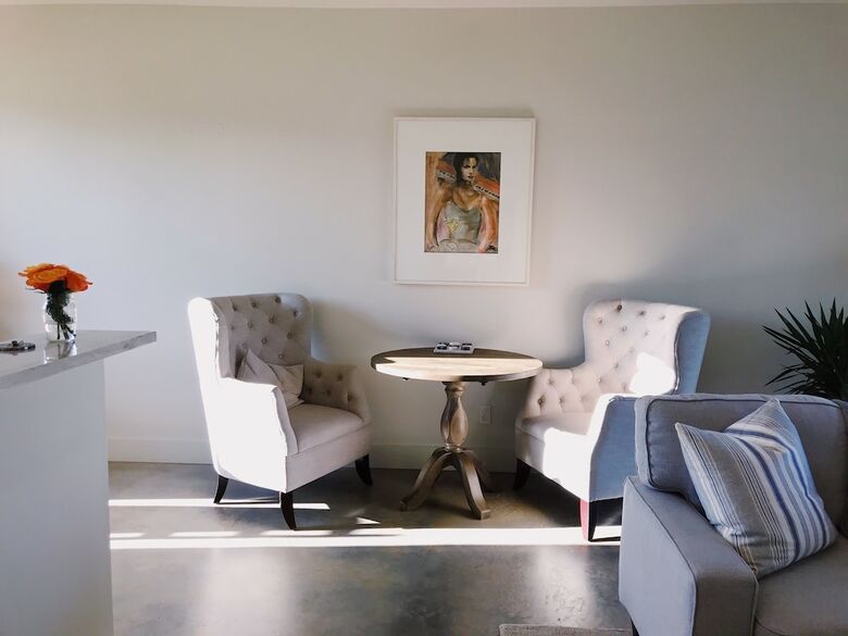 High Hill Farm Hotel