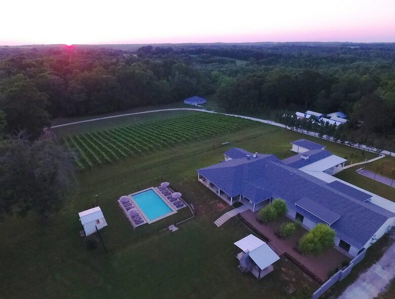 High Hill Farm Hotel