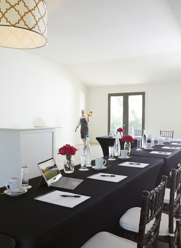 High Hill Farm Hotel