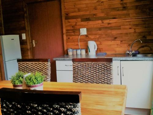 Pine Tree Lodge