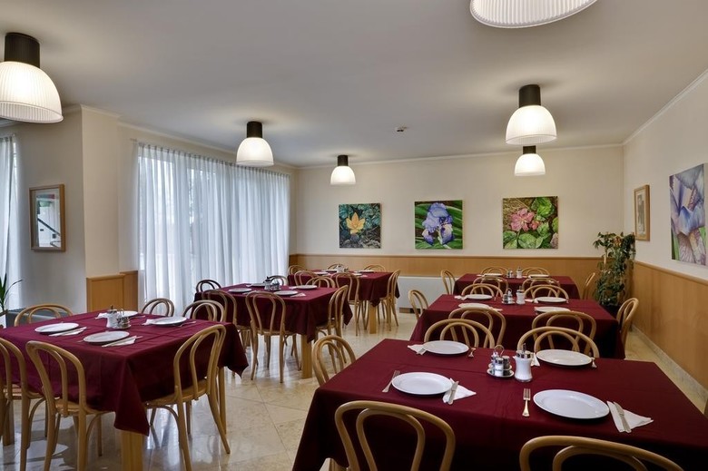 Jagello Business Hotel