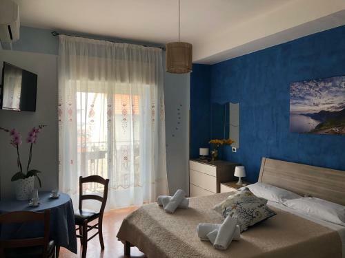 New Royal Bed & Breakfast