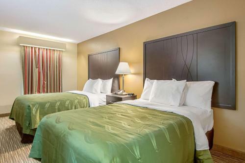 Quality Inn Thomaston Hotel