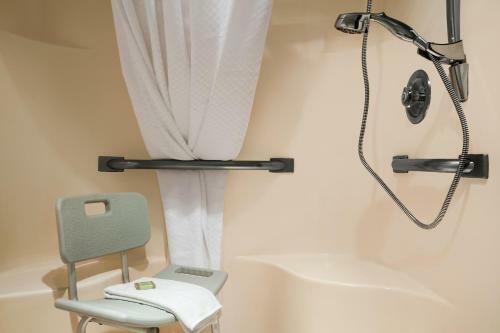 Super 8 Columbus Hotel