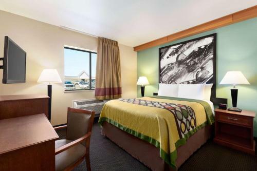 Super 8 Columbus Hotel