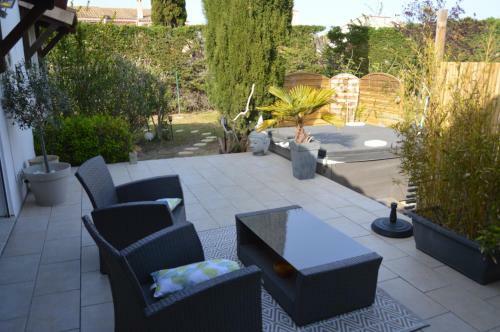 Mas Lou Souleil Bed & Breakfast