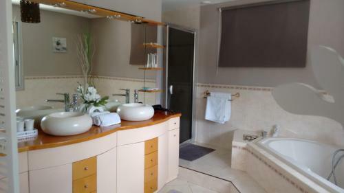 Mas Lou Souleil Bed & Breakfast
