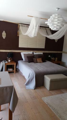 Mas Lou Souleil Bed & Breakfast