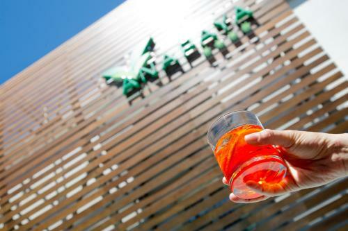 Anapaya Hotel