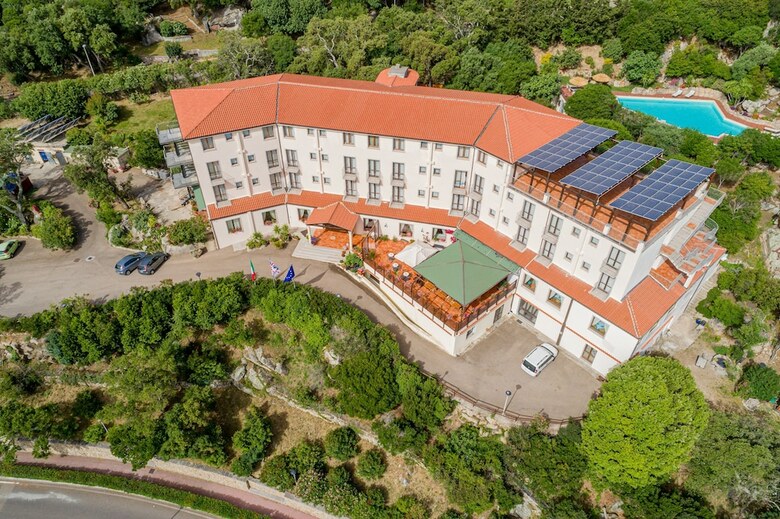 San Trano Hotel