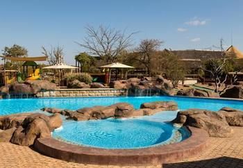 Protea Zebula Lodge Inn
