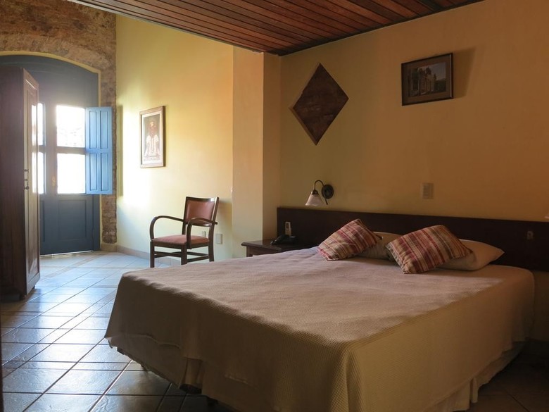 Do Pilar Hotel