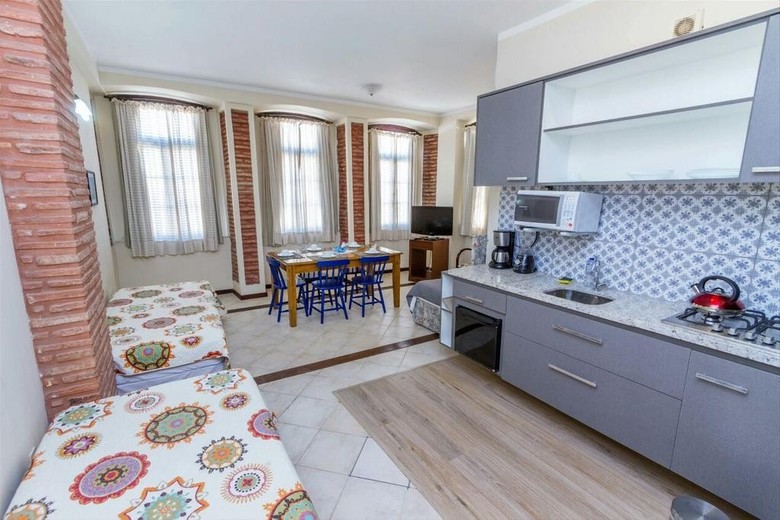 Suites Da Fl�via Hotel