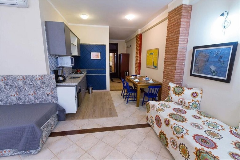 Suites Da Fl�via Hotel