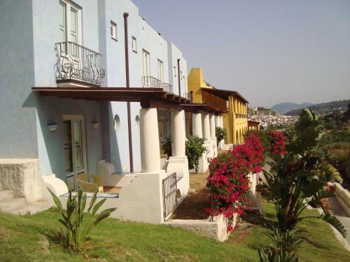 Bougainville Hotel