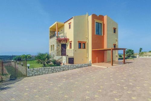 Pasiphae II Villa