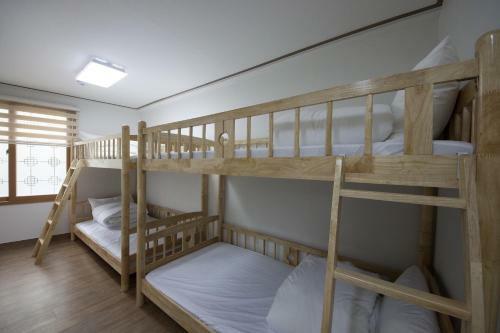 Charim Guesthouse Hostel