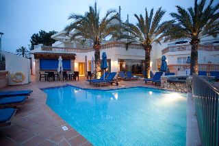 Azul Playa Apartments