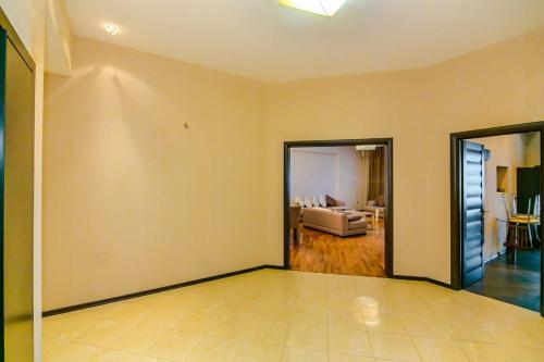 Teatr Rashida Beibytova 2 Apartment