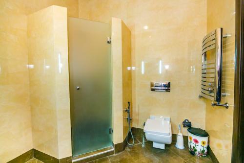 Teatr Rashida Beibytova 2 Apartment